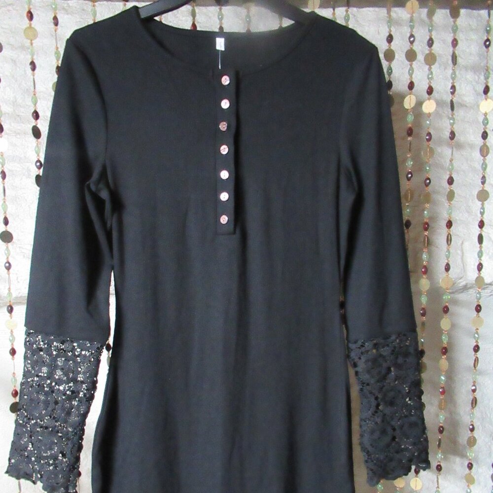 💥BTFBM Little Black Dress with Lace Detail Size S